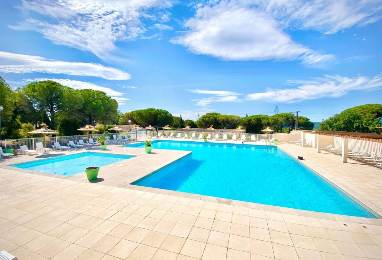 Ulvf Les Residences Du Colombier Fréjus Exteriér fotografie
